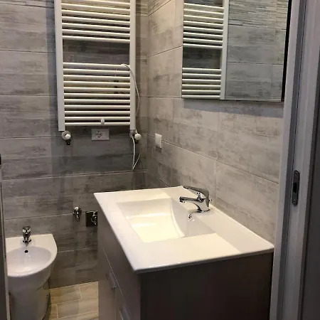 Apartment Monochic